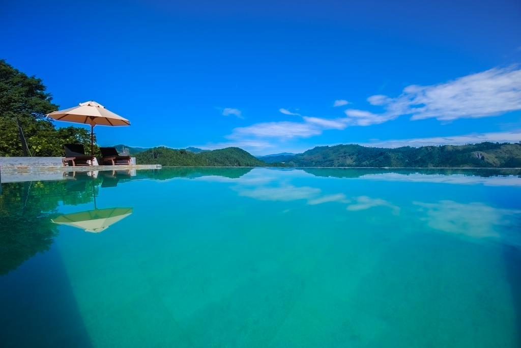 The Secret Ella Hotel Passara Bagian luar foto
