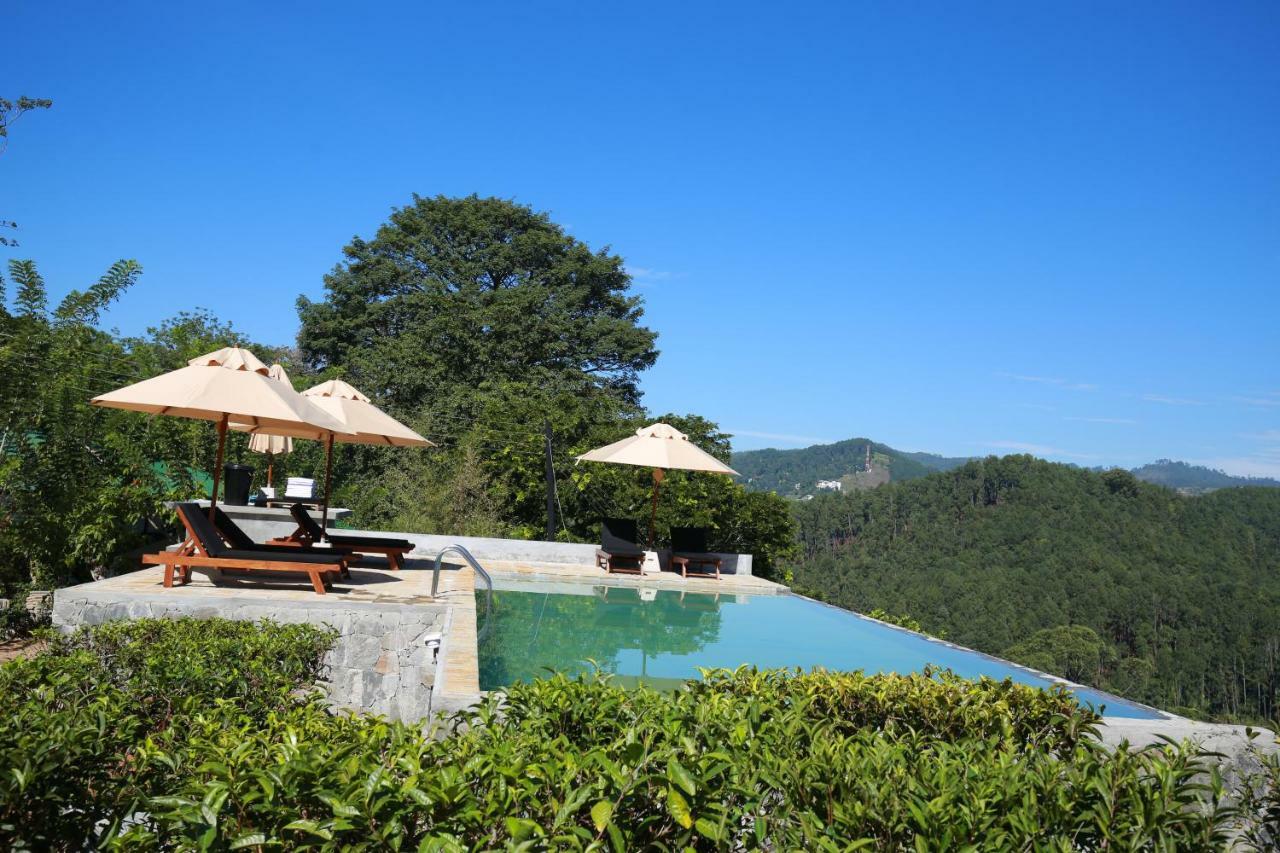 The Secret Ella Hotel Passara Bagian luar foto